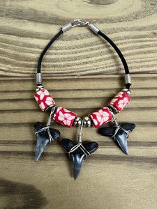 Shark Tooth Bracelet With 3 Shark Teeth and Flower Beads