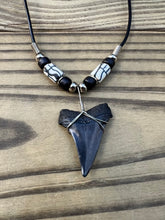 Load image into Gallery viewer, 1 7/16 inch Fossilized Mako Shark Tooth Necklace With Black &amp; White Beads
