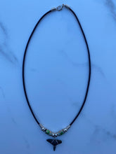 Load image into Gallery viewer, Shark Tooth Necklace Lizard Femo Beads
